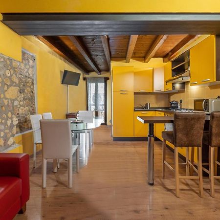 Stylish 2 Bedroom With Balcony Verona Bagian luar foto