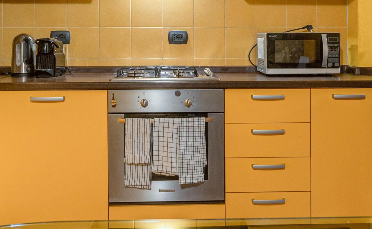 Stylish 2 Bedroom With Balcony Verona Bagian luar foto