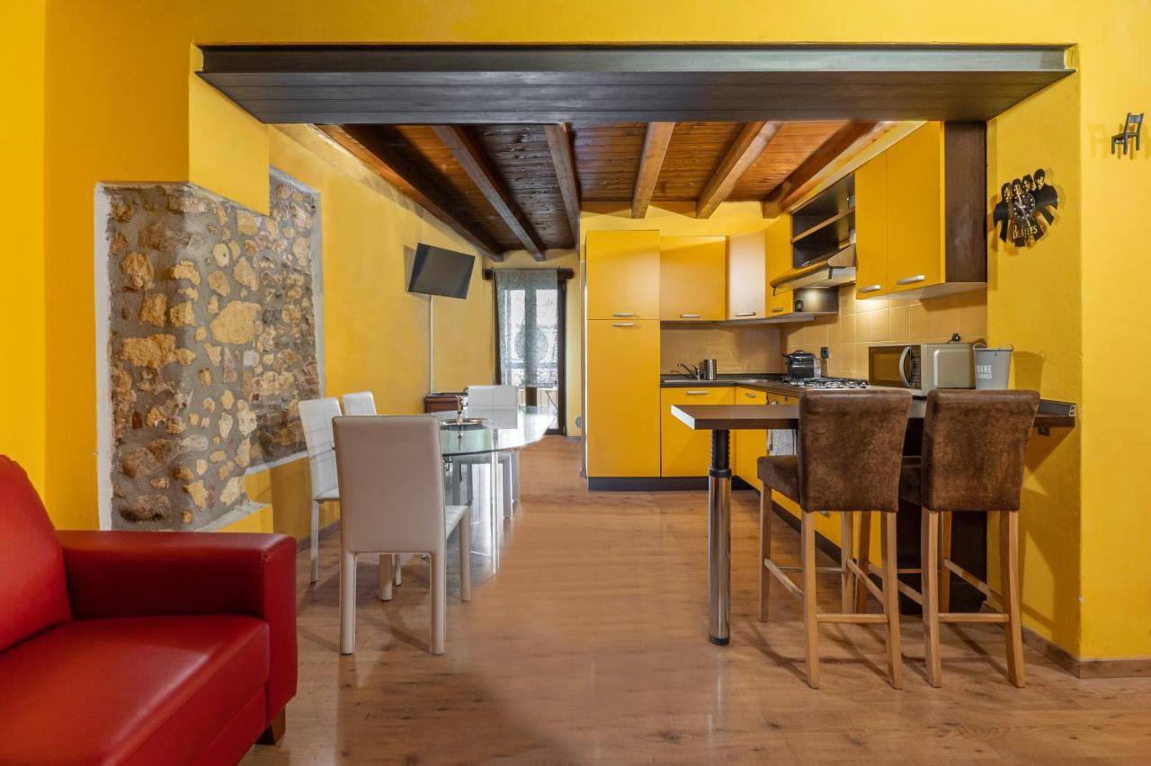 Stylish 2 Bedroom With Balcony Verona Bagian luar foto