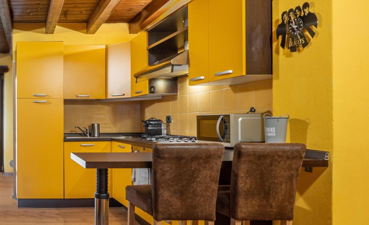 Stylish 2 Bedroom With Balcony Verona Bagian luar foto